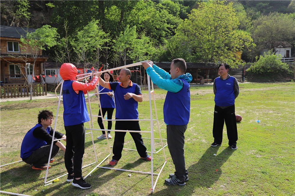 [張家口塞北多樂美地滑雪場]+場地拓展兩日活動