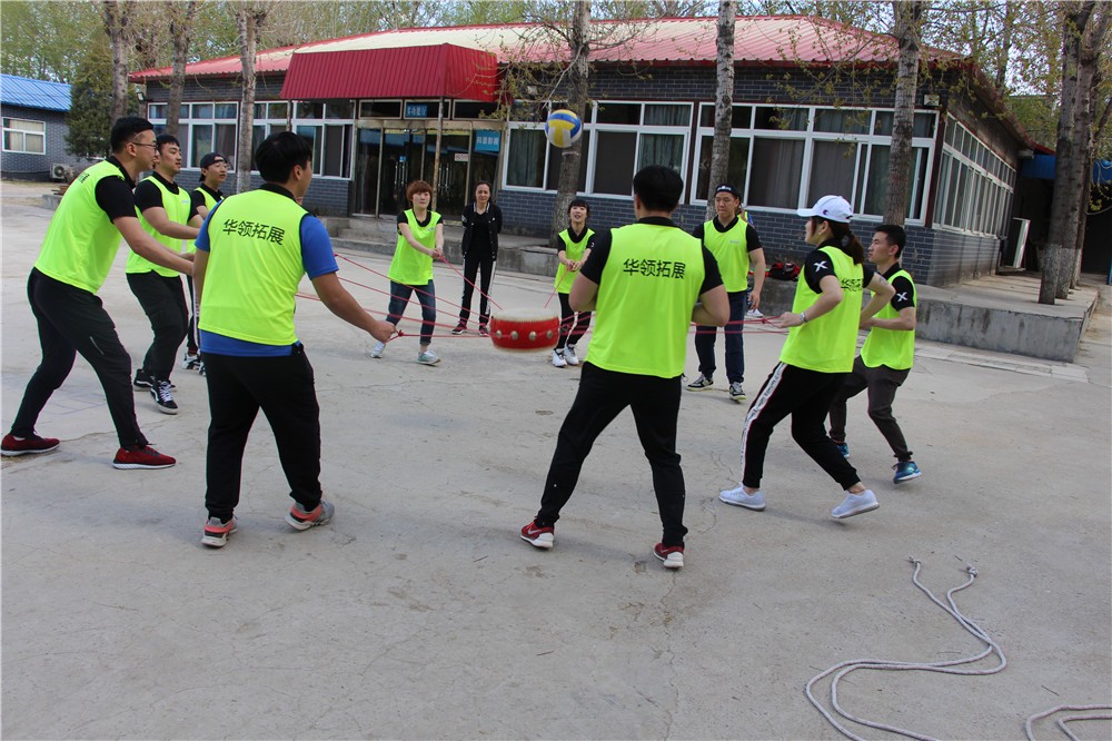 [壩上草原格?；ㄞr(nóng)莊]-戰(zhàn)狼特訓二日團建活動