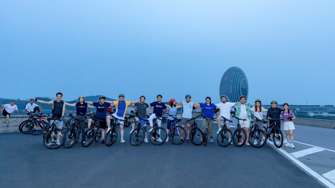 「騎行雁棲湖，凝聚團(tuán)隊(duì)力！」 一日騎行團(tuán)建，挑戰(zhàn)與美景同行！